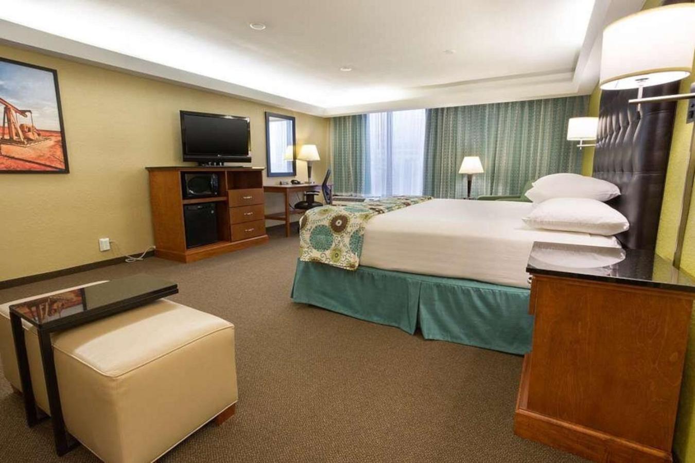 Heritage Inn & Suites The Woodlands, Trademark By Wyndham Bagian luar foto